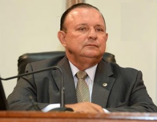 deputado Adolfo Menezes testa positivo para a Covid-19