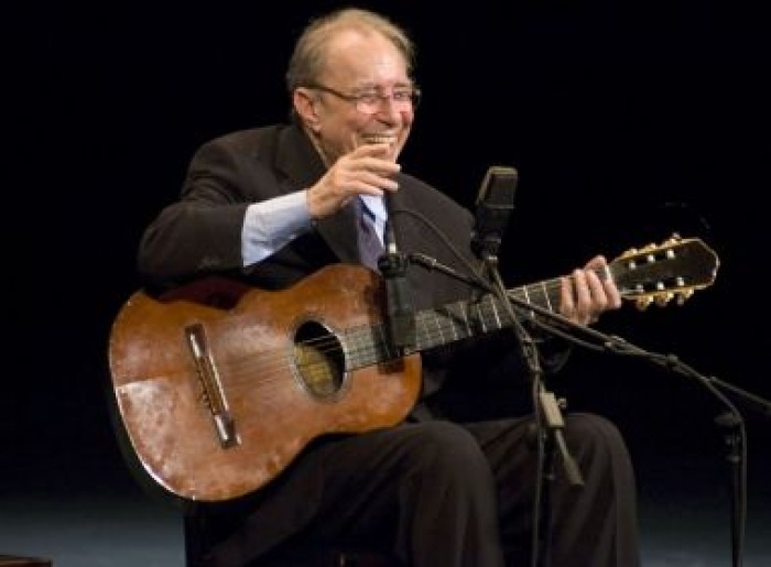 Ecad divulga lista das cinco músicas mais tocadas na voz de João Gilberto