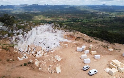 MP pede à Justiça paralisação de extração mineral em Caldeirão Grande e Saúde 