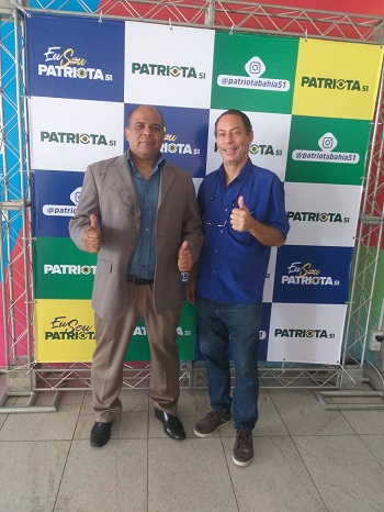 O escritor Bonfinense Luciano Jatobá participa da convenção do Patriotas em Salvador